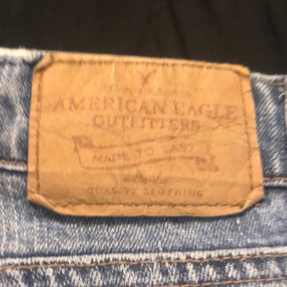 Women’s American Eagle size 4 straight leg capris - Picture 4 of 5